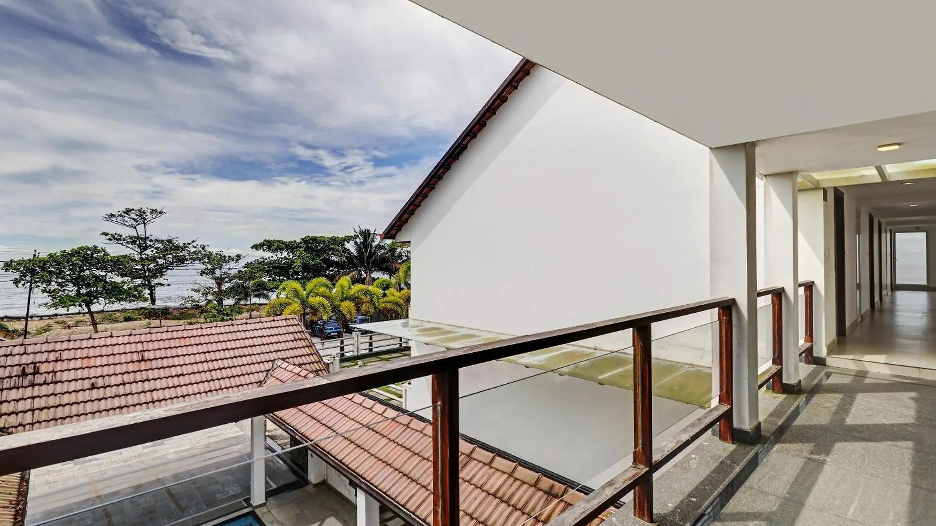 Townhouse Oak Edassery'S Sealine Villa Stay Kochi India