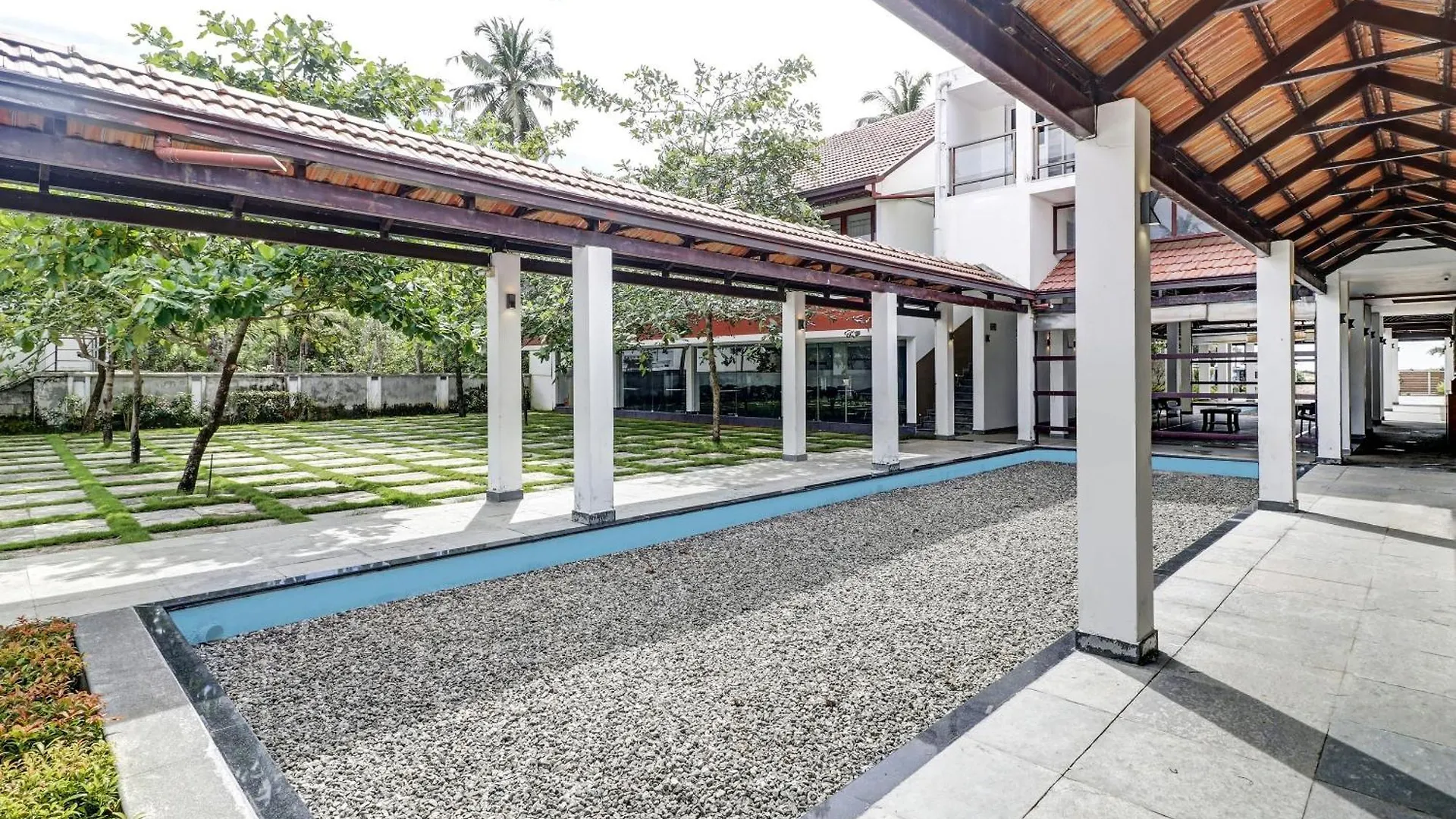 **** Hotel Townhouse Oak Edassery'S Sealine Villa Stay Kochi India