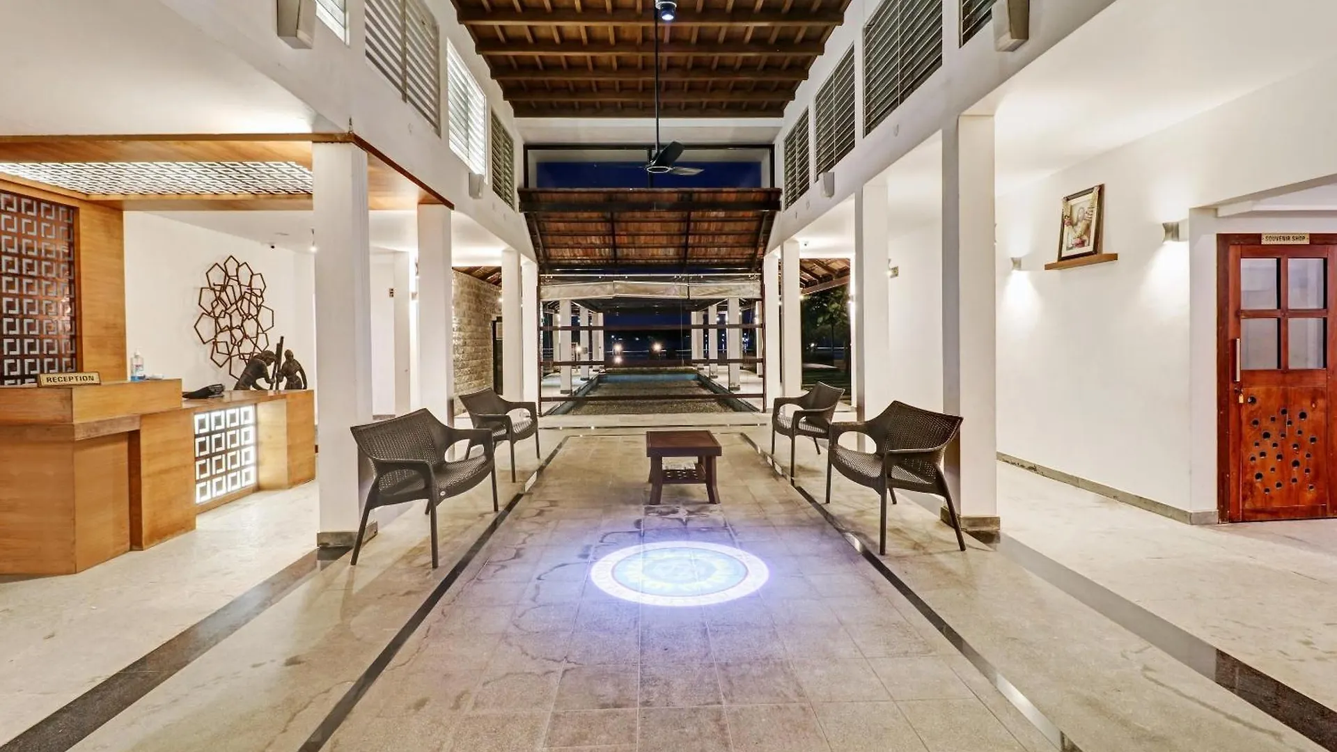 Townhouse Oak Edassery'S Sealine Villa Stay Kochi India