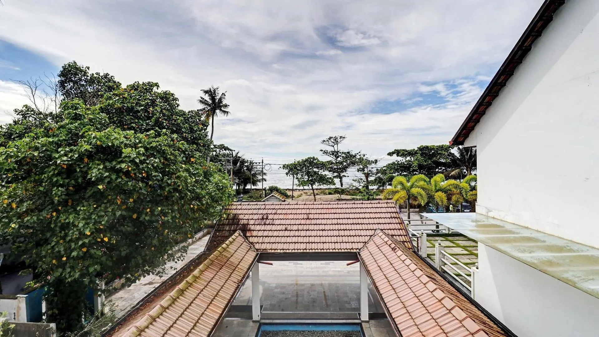 **** Hotel Townhouse Oak Edassery'S Sealine Villa Stay Kochi India